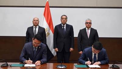 رئيس الوزراء يشهد توقيع عقد إنشاء مصنع مجموعة سايلون الصينية للإطارات بـ"اقتصادية قناة السويس"