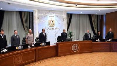 مجلس الوزراء يستهل اجتماعه اليوم بالوقوف دقيقة حداد على روح الدكتور علي المصيلحي