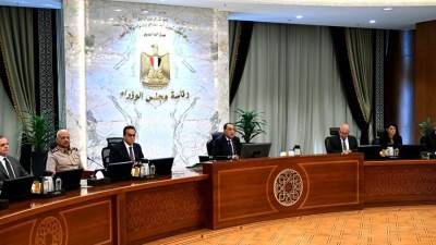 رئيس الوزراء يوجه الوزراء المعنيين بتكثيف الجهود لتنفيذ الوثائق التي تم توقيعها بين مصر والأردن