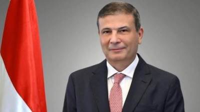 وزير الزراعة يشيد بجهود علماء وخبراء مركز البحوث الزراعية: البحث العلمي هو قاطرة التنمية الزراعية