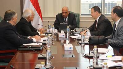 محمود عصمت: مشروعات الربط الكهربائي جسوراً للصداقة ودعماً للشراكة في تحقيق التنمية المستدامة بين الدول