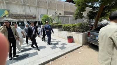 وزير الثقافة يتوجه إلى مستشفى معهد ناصر لمتابعة إجراءات خروج جثمان الأديب الكبير صنع الله إبراهيم ومراسم التشييع