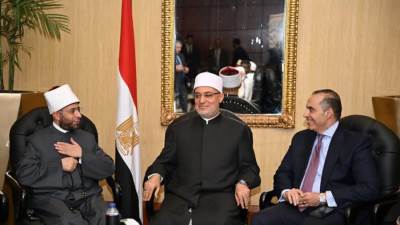 وزير الشئون النيابية والقانونية والتواصل السياسي يشهد الجلسة الختامية للمؤتمر العالمي العاشر للإفتاء