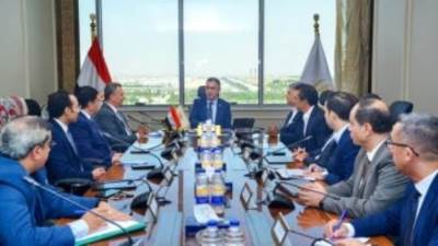 وزير التموين يتابع تنفيذ المستودعات الاستراتيجية لزيادة مخزون السلع الغذائية