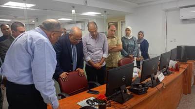 وزير الكهرباء يتفقد مركز تحكم الدقي والمركز الرئيسي للبيانات ويتابع سير العمل على إضافة مصدر تغذية ثالث إلى محطة محولات جزيرة الدهب عبر نهر النيل