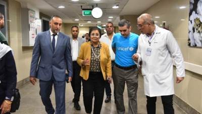  نائب وزير الصحة تتفقد مستشفى العريش العام وتبحث مع وفد اليونيسف تأهيل المستشفى كمركز تميز لتقديم خدمات النساء والتوليد
