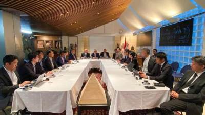 رئيس اقتصادية قناة السويس متحدثًا بحلقة نقاشية عقدتها OECD بمشاركة الاتحاد الإفريقي حول البنية التحتية والاستثمار