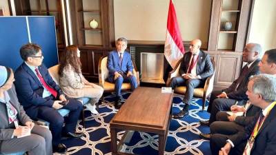 وزير التعليم يلتقي رئيس جامعة هيروشيما لبحث التعاون لدعم جهود تطوير قطاع التعليم