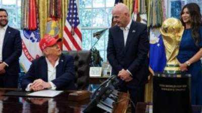 ترامب يعلن إقامة قرعة كأس العالم 2026 في الخامس من ديسمبر المقبل