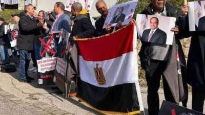 مظاهرة للمصريين في النمسا تأييدًا للقيادة السياسية والتضامن مع الشعب الفلسطيني 