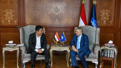 أسامة ربيع يبحث سبل التعاون مع النائب الأول لرئيس شركة هيونداي كوربريشن