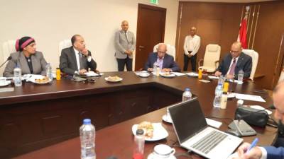 وزير العمل يترأس اجتماع المجلس الأعلى للتشاور الاجتماعي لمناقشة القرارات التنفيذية لقانون العمل الجديد