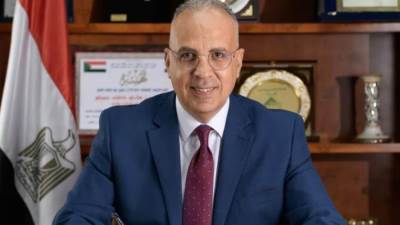 وزير الري يتابع الموقف التنفيذي لـ "مشروع تأهيل المنشآت المائية"