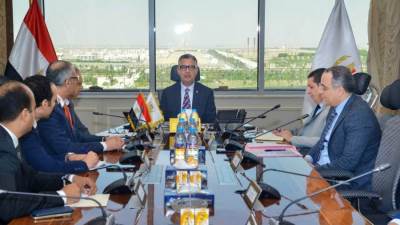 وزير التموين يعقد اجتماعًا لمتابعة جهود الوزارة في مواجهة حالات الغش التجاري وحماية حقوق المستهلكين