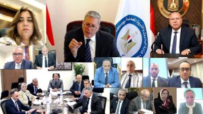 وزير البترول يؤكد: شركات توزيع المنتجات البترولية الوطنية تلعب دوراً أساسياً في تلبية احتياجات المواطن اليومية من الوقود والخدمات