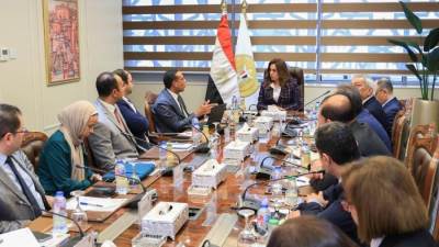 وزيرة التنمية المحلية والقائم بأعمال وزير البيئة تبحث مع وفد برنامج الأمم المتحدة " الهابيتات" مجالات التعاون على مستوى الإدارة المحلية والبيئة