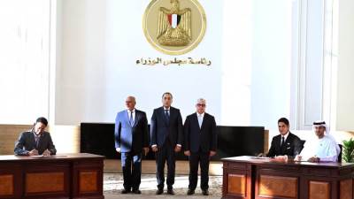 رئيس الوزراء يشهد توقيع عقد مشروع "أتوم سولار مصر" لإقامة مجمع صناعي لإنتاج الخلايا والألواح الشمسية وتخزين الطاقة بـ"اقتصادية قناة السويس"