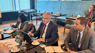 وزير الري يلتقي وزيرة المياه والصرف الصحي بجنوب أفريقيا ضمن فعاليات "الأسبوع العالمي للمياه"