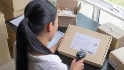 واشنطن تغلق نافذة الإعفاءات الجمركية: ضرائب على كل شحنة دون استثناء