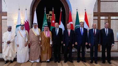 اللجنة الوزارية العربية الإسلامية بشأن غزة تأسف لقرار أمريكا بعدم منح التأشيرات لوفد فلسطين