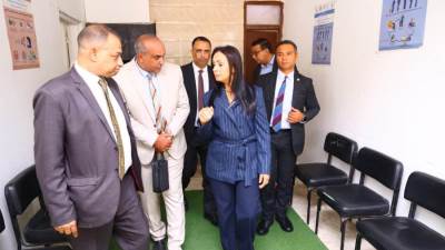 وزيرة التضامن تتفقد وحدة حلوان أول وثاني الاجتماعية.. وتطمئن على الخدمات المقدمة للمواطنين