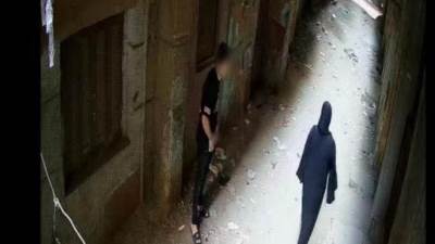 الداخلية تكشف ملابسات مقطع فيديو متداول عن قيام أحد الأشخاص بأفعال منافية للآداب وتحرشه بإحدى السيدات بالقليوبية