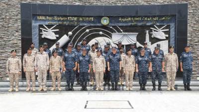 قائد القوات البحرية يلتقى رئيس أركان القوات البحرية الملكية السعودية