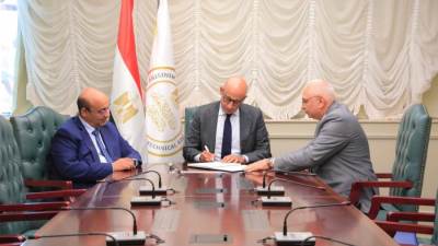 وزير التربية والتعليم يعتمد نتيجة امتحانات الدبلومات الفنية الدور الثاني ٢٠٢٥ بنسبة نجاح (89.88%)