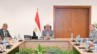 وزير الري يتابع حالة الري بالمحافظات خلال فترة أقصى الاحتياجات المائية وموقف إيراد نهر النيل