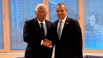 وزير الخارجية يلتقي مع رئيس المجلس الأوروبي