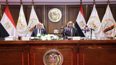 أعضاء هيئة النيابة الإدارية الجُدد يؤدون اليمين القانونية أمام وزير العدل بحضور رئيس هيئة النيابة الإدارية