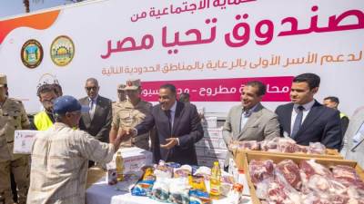 قوافل الحماية الاجتماعية من صندوق تحيا مصر تصل إلى 7 آلاف أسرة بقرى واحة سيوة