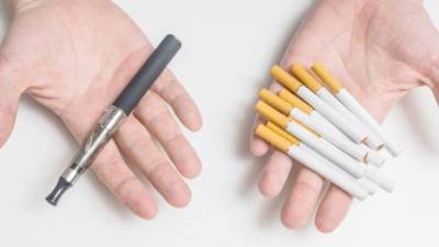 قطاع الهجرة يحذّر المواطنين المسافرين إلى سنغافورة من حيازة السجائر الإلكترونية بكافة أنواعها