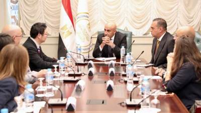  وزير التربية والتعليم يستعرض مع مسئولي شركة "سبريكس" اليابانية الخطوات التنفيذية لإطلاق منصة "كويرو"