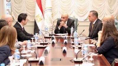 وزير التربية والتعليم يستعرض مع مسئولي شركة "سبريكس" اليابانية الخطوات التنفيذية لإطلاق منصة "كويرو"