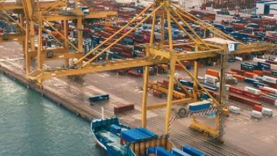 التمويل الدولية تدرس ضخ 50 مليون دولار بمشروع محطة متعددة الأغراض في ميناء سفاجا