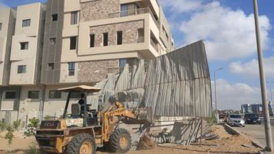 جهاز مدينة القاهرة الجديدة ينفذ حملات موسعة للتصدي للمخالفات وإزالة التعديات في التجمعات الثلاثة  