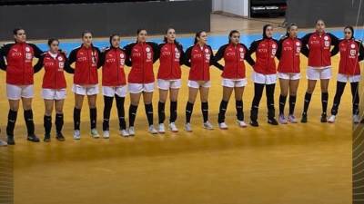 منتخب شابات اليد يفوز على الكونغو الديمقراطية في مستهل مشواره ببطولة إفريقيا
