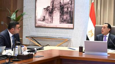 رئيس الوزراء يستعرض ملامح الاستراتيجية الوطنية للعمران والبناء الأخضر