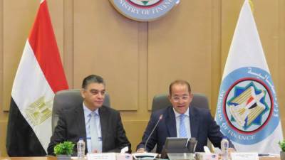 المالية: إتاحة مصادر تمويل متعددة لتوفير السيولة النقدية اللازمة لشركات الأدوية