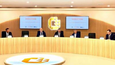 وزير البترول والثروة المعدنية يرأس المائدة المستديرة بمؤتمر Gastech لتعظيم الاستفادة من موارد الغاز المصري 