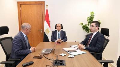 وزير الري يتابع أعمال تطوير برامج الرصد والمراقبة والتشغيل بالسد العالي وأعمال الصيانة الجارية لخزان أسوان