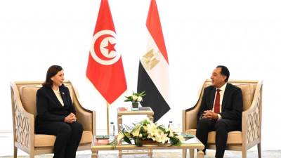 رئيسا وزراء مصر وتونس يترأسان أعمال اللجنة العليا المصرية التونسية بالعاصمة الإدارية