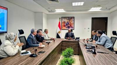 نائب وزير الإسكان يتابع موقف منظومة الصرف الصحي بمدينة دهب بمحافظة جنوب سيناء