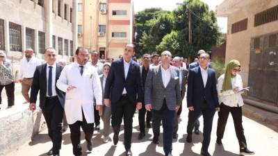 نائب وزير الصحة يتفقد المنشآت الصحية ببني سويف لتعزيز جودة الخدمات