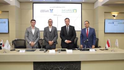 البنك الأهلي المصري يوقع بروتوكول تعاون مع شركة أوروبا للمقاولات الكهروميكانيكية والطاقة الشمسية