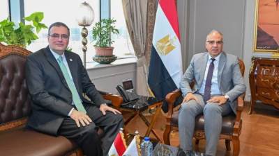 سويلم: تطبيق مبادئ الحوكمة والتطوير المؤسسى لرفع معدلات الأداء وتحقيق اللامركزية وتعزيز الشفافية وتحقيق مبدأ الادارة المتطورة والعادلة والمستدامة للمياه