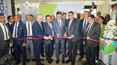 وزير الزراعة يفتتح الدورة الـ37 من معرض "صحارى 2025" بمشاركة محلية ودولية