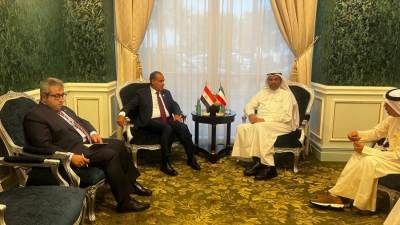 وزير الخارجية يلتقي نظيره الكويتي على هامش الاجتماع الوزاري التحضيري للقمة العربية الإسلامية الطارئة بالدوحة