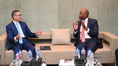 وزير الاستثمار يستقبل الأمين العام لأمانة منطقة التجارة الحرة القارية الإفريقية AfCFTA بالقاهرة